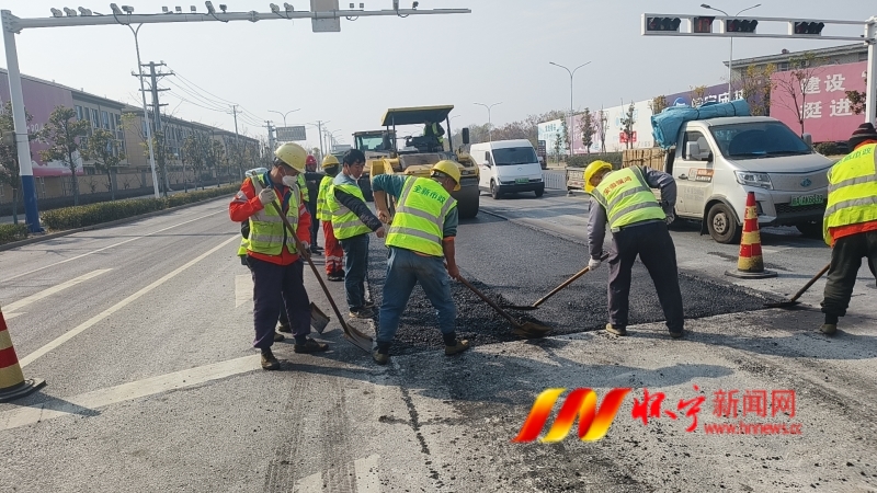 整治路面病害1.jpg