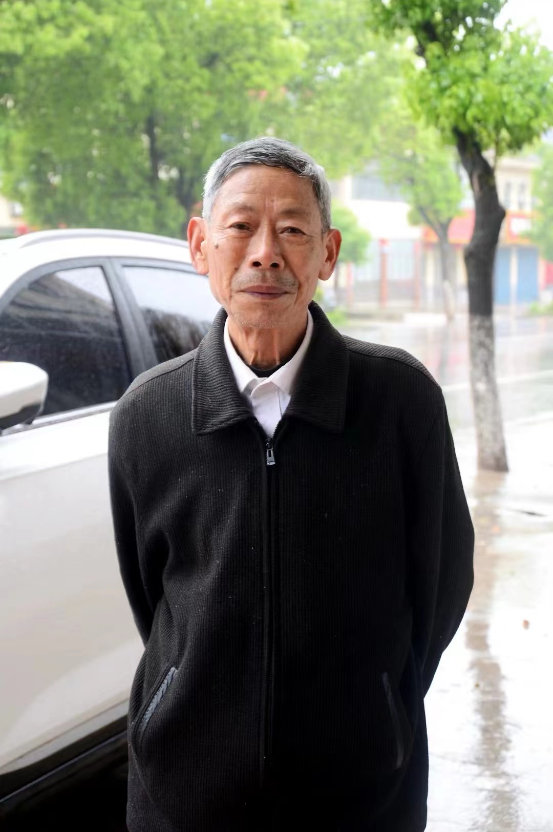 汪國利.jpg 汪國利.jpg